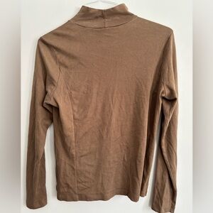 EDDIE BAUER Long Sleeve Mock Turtleneck Top 100% Pima Cotton Brown Size Medium